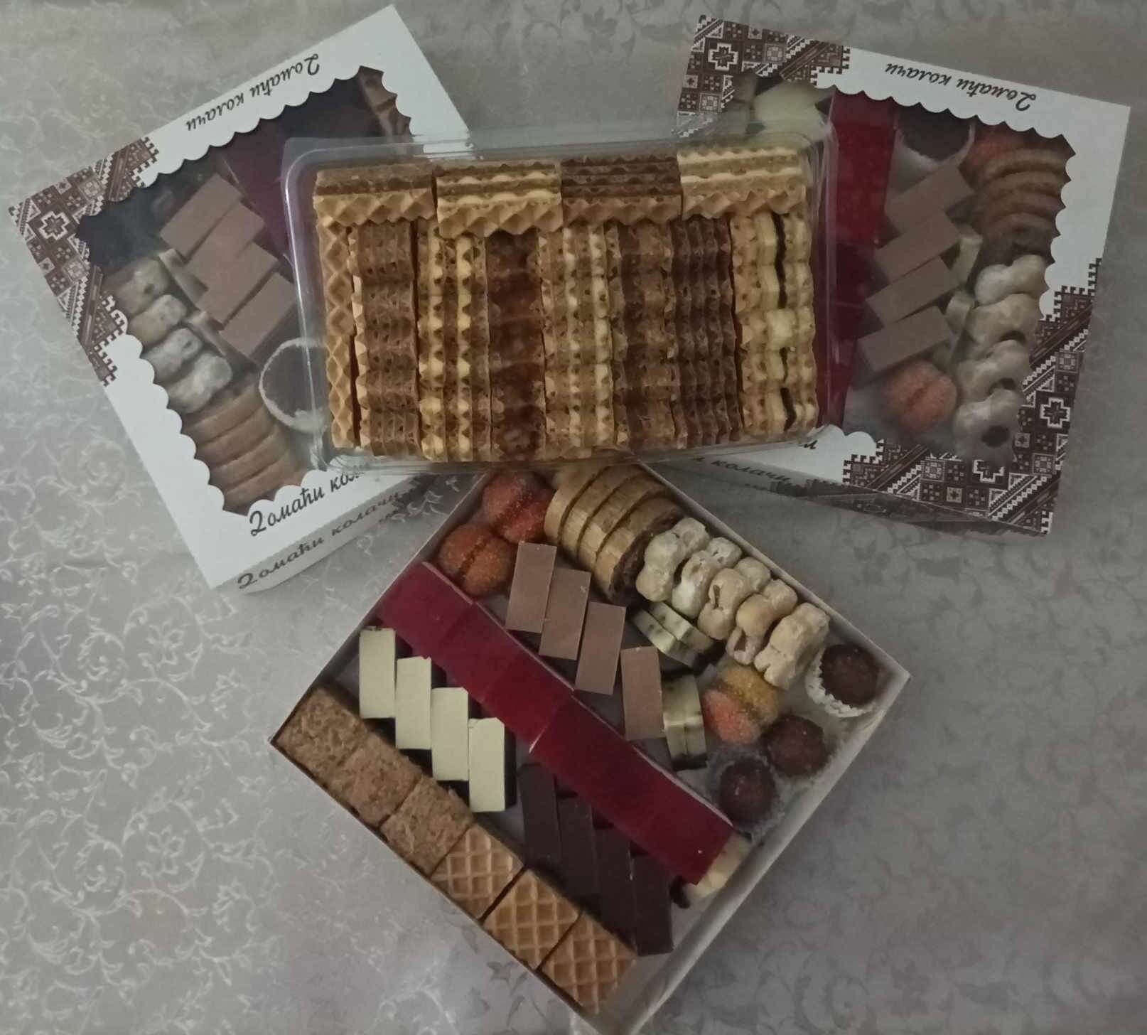 Domaće oblande, kiflice sa pivom ili orasima i miks domaćih kolača